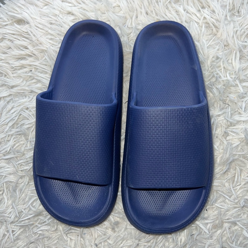 Cloud Slides - image 1